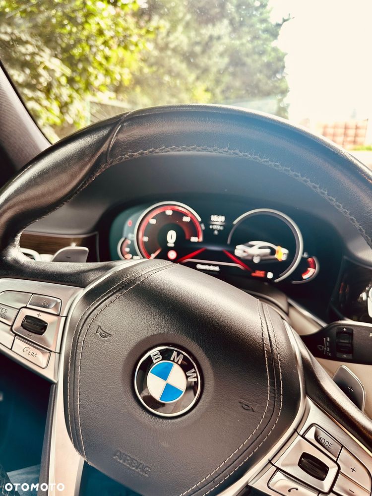 BMW Seria 7 - 2
