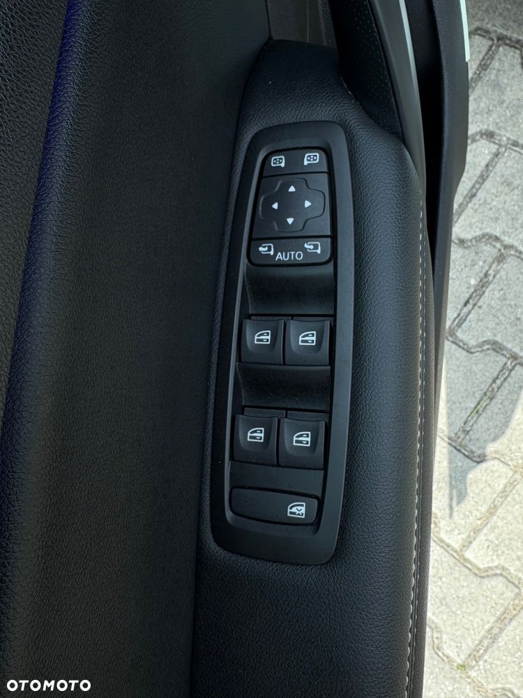 Renault Megane - 24
