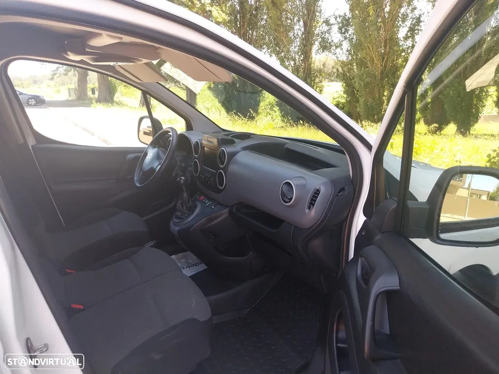 Citroën BERLINGO - 11