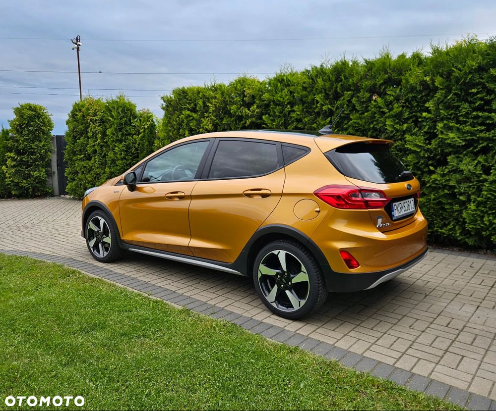 Ford Fiesta 1.0 EcoBoost S&S ACTIVE COLOURLINE - 16