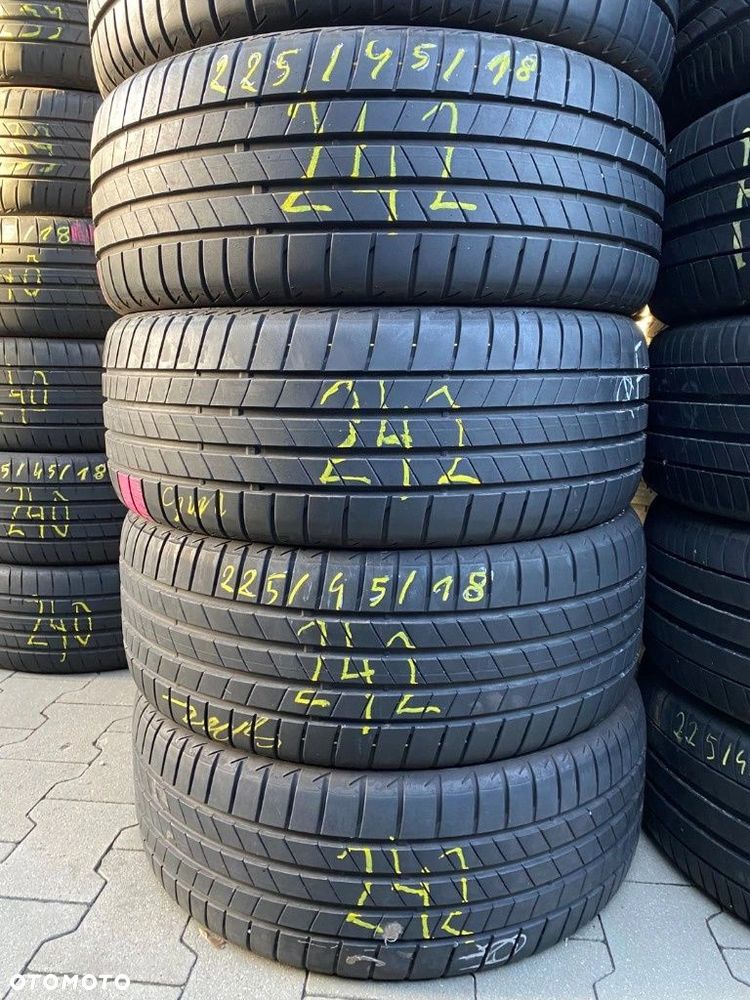 225/45/18 Bridgestone Turan T005_6,2mm_4szt_(242) - 2