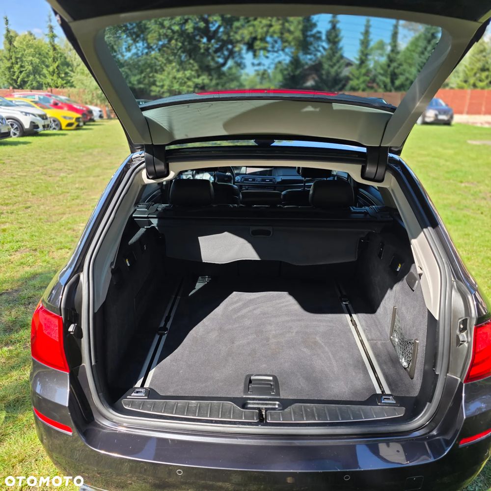 BMW Seria 5 520d Luxury Line - 16