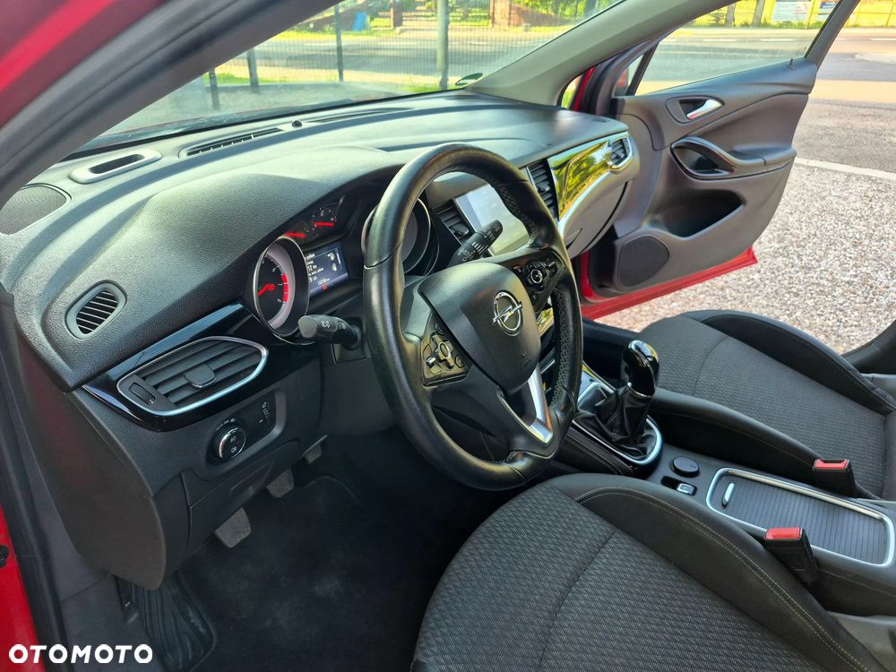 Opel Astra 1.4 Turbo Innovation - 13
