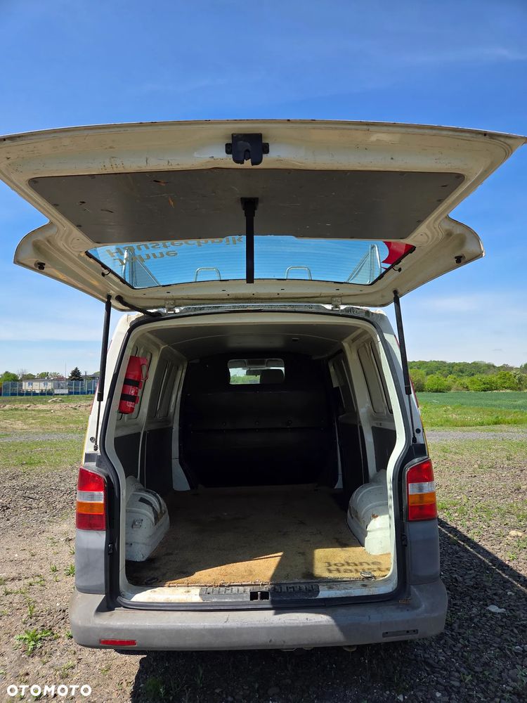Volkswagen Transporter T5 - 14