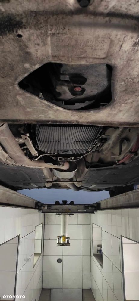 BMW Seria 5 - 17