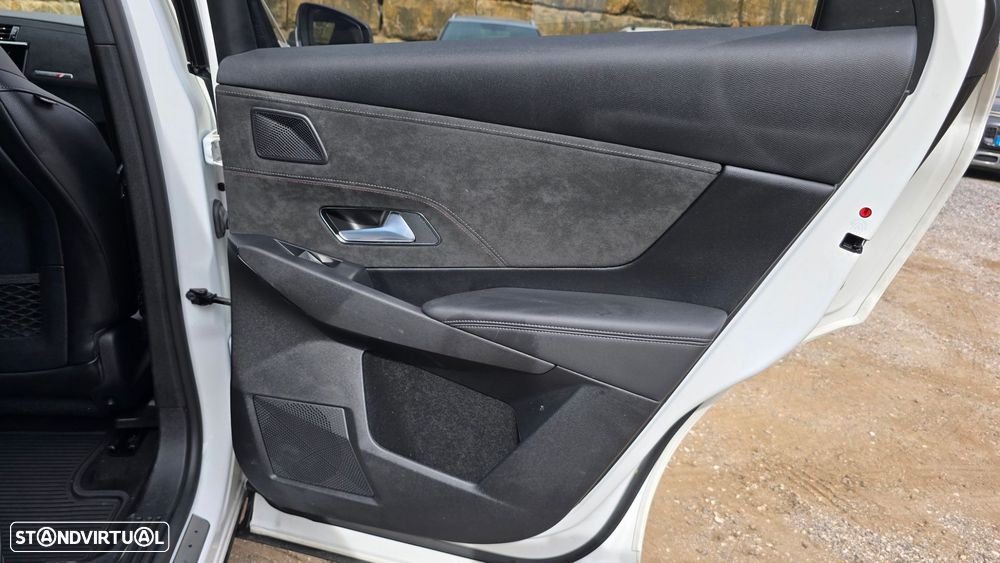 DS DS7 Crossback - 57