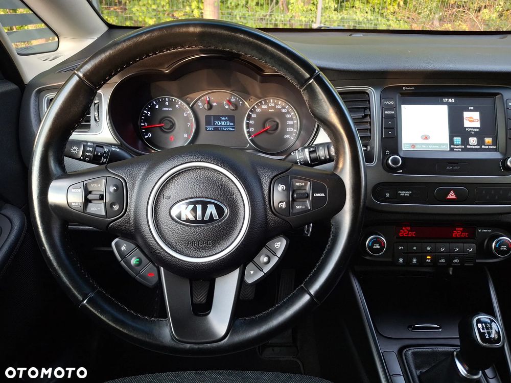 Kia Carens 1.6 GDI ISG Spirit - 9