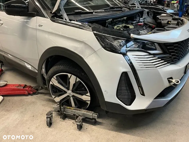 Peugeot 5008 1.2 PureTech GT Pack S&S EAT8 - 8