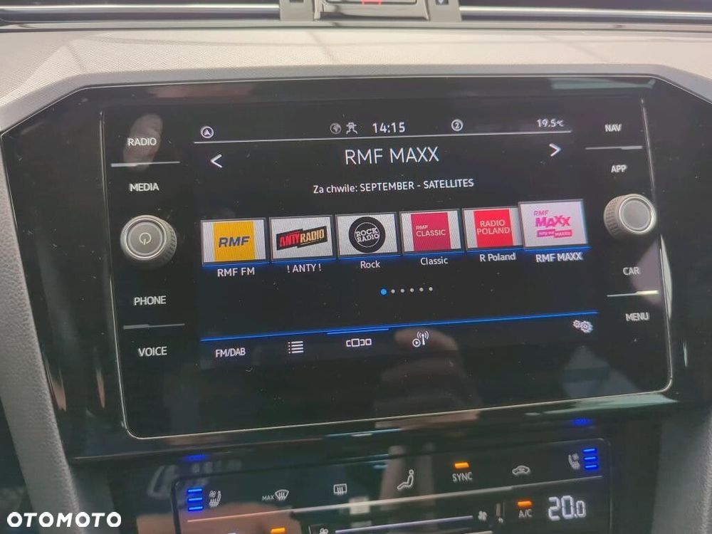 Volkswagen Passat Variant - 11