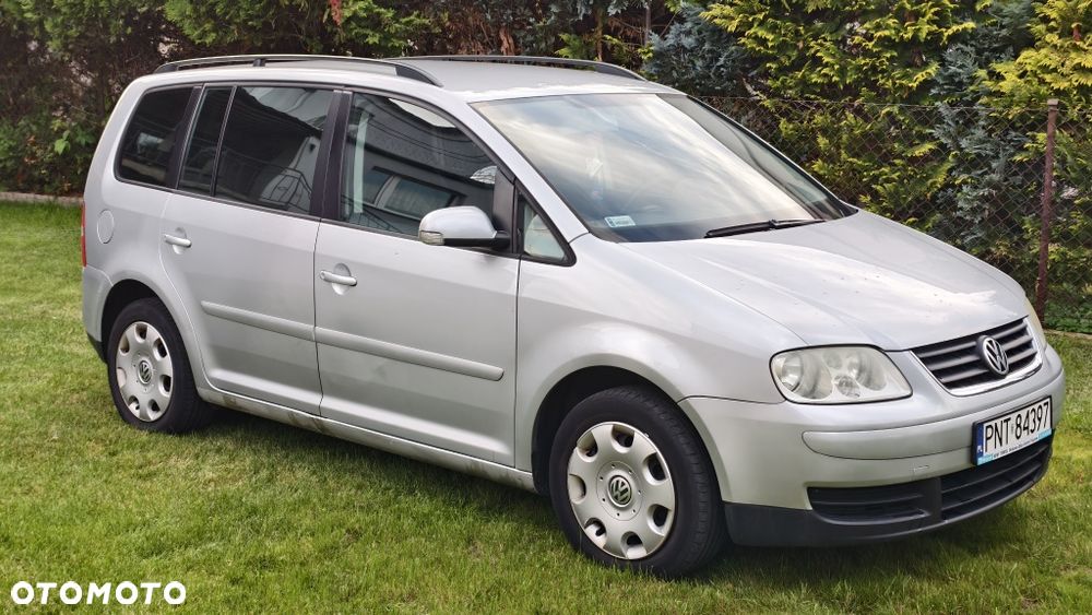 Volkswagen Touran - 2