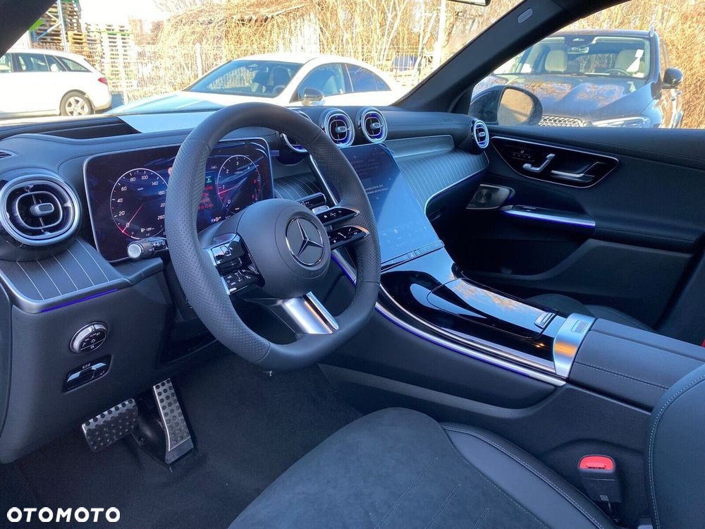 Mercedes-Benz GLC - 9