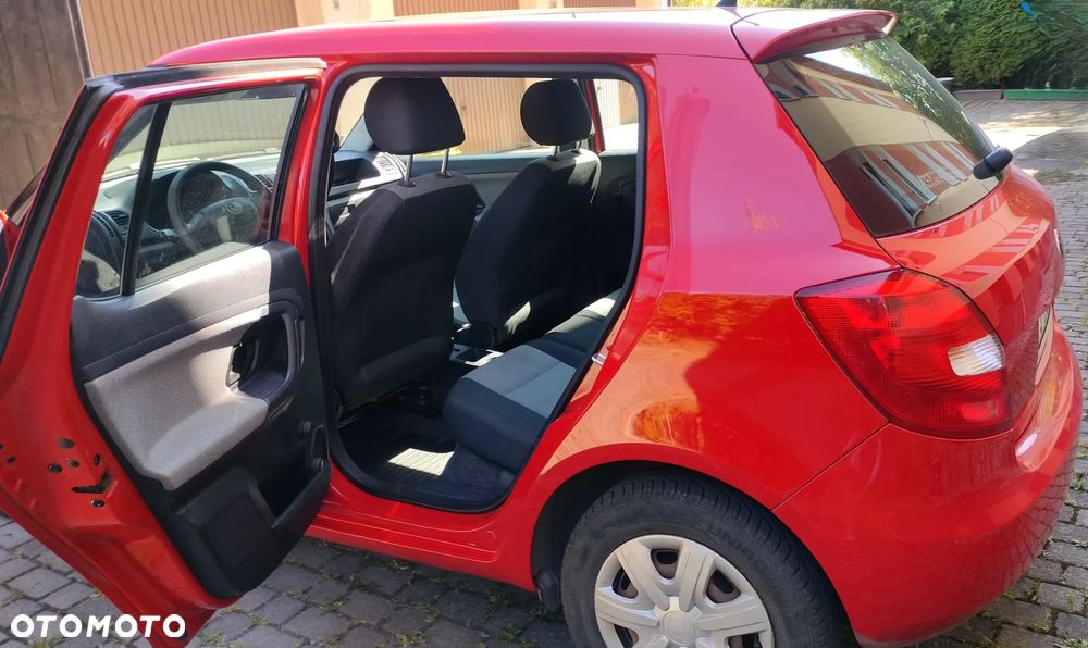 Skoda Fabia 1.2 TSI Active - 19