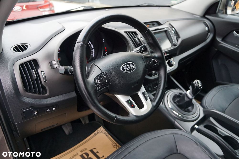 Kia Sportage - 10