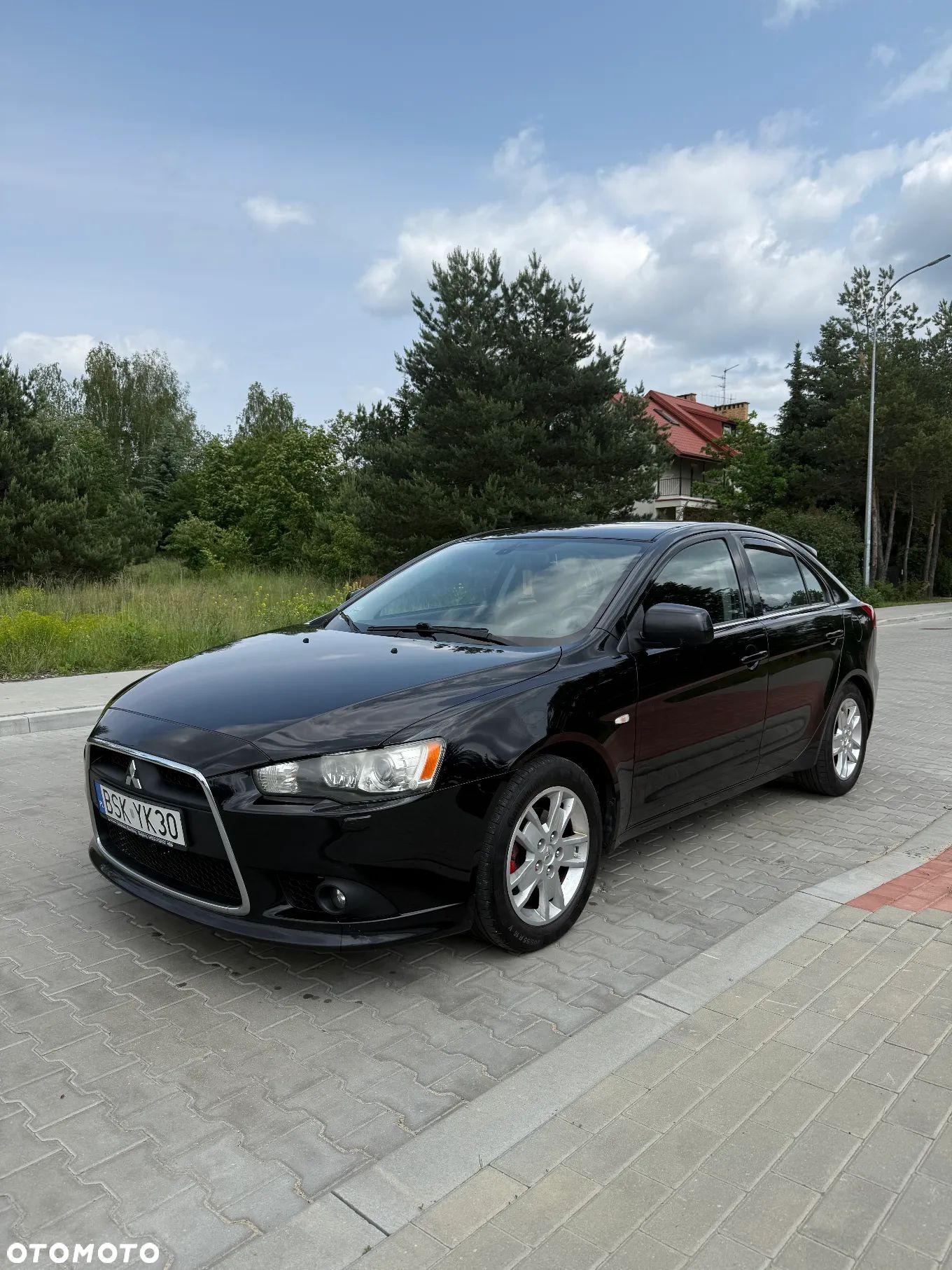 Mitsubishi Lancer 1.6 Inform - 1