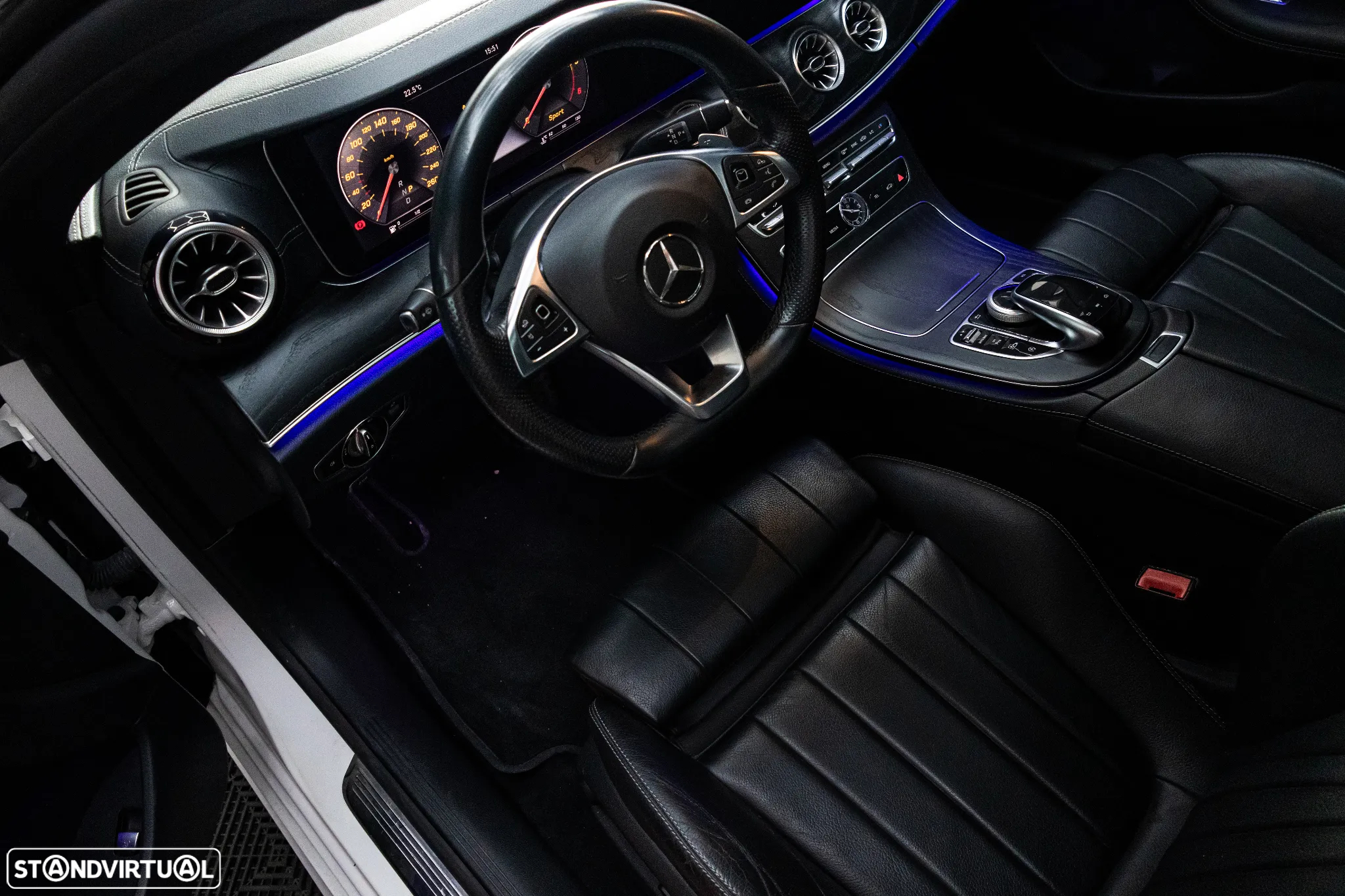 Mercedes-Benz E 220 d AMG Line - 22