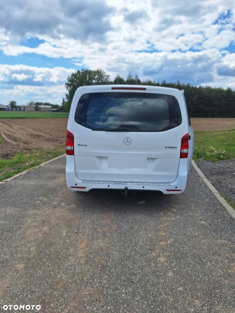 Mercedes-Benz Klasa V 250 d 4-Matic 7G-Tronic (d³ugi) - 2