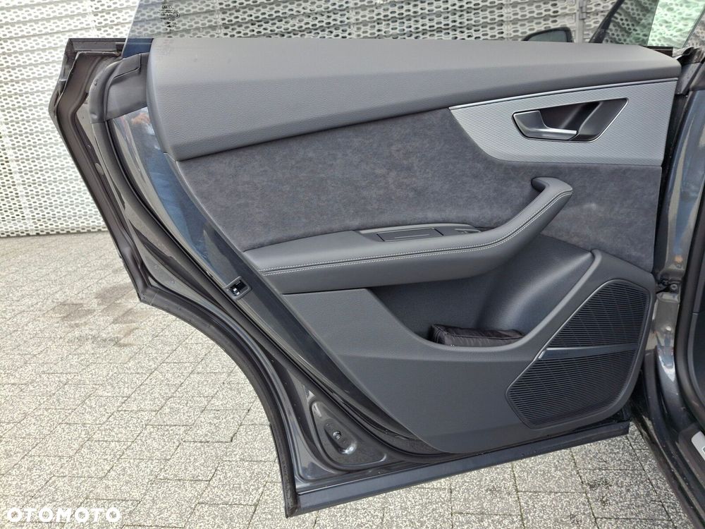 Audi SQ8 - 14
