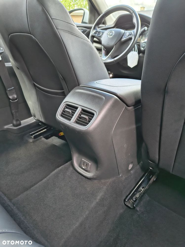 Opel Insignia 1.6 T Innovation S&S - 12