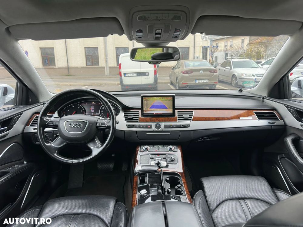 Audi A8 - 9