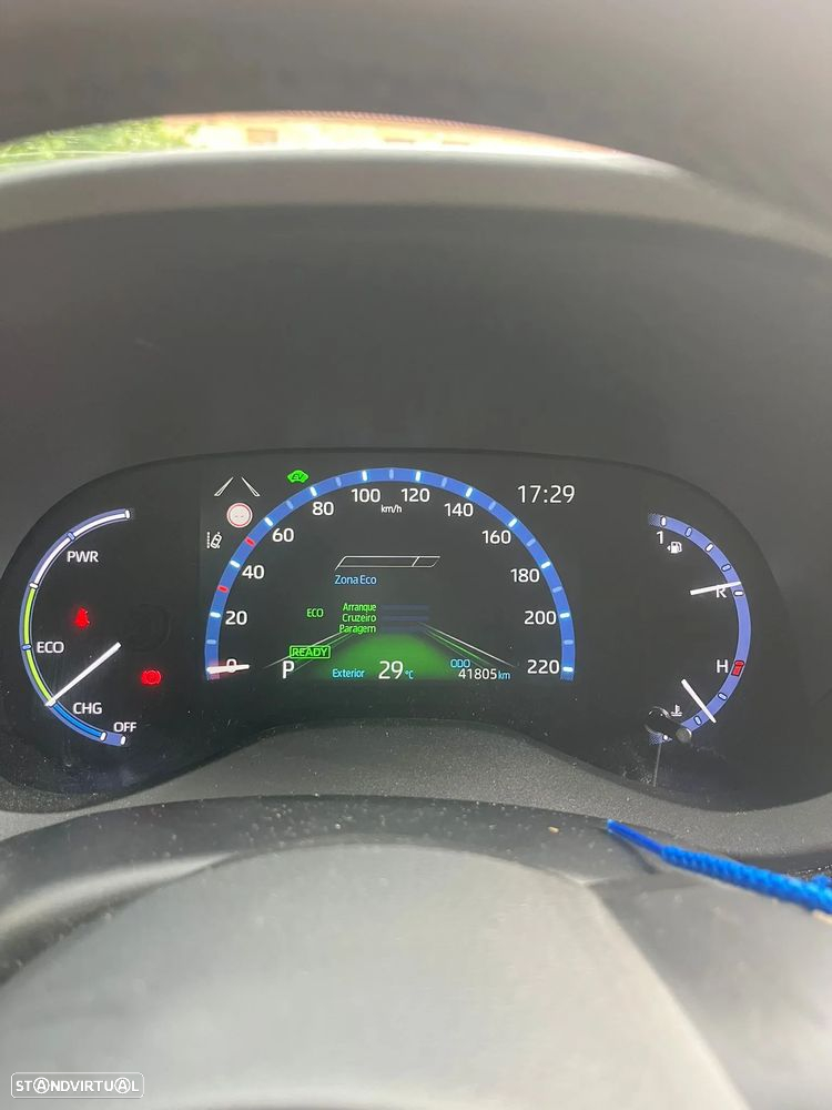 Toyota Yaris Cross 1.5 HDF Square Collection - 12