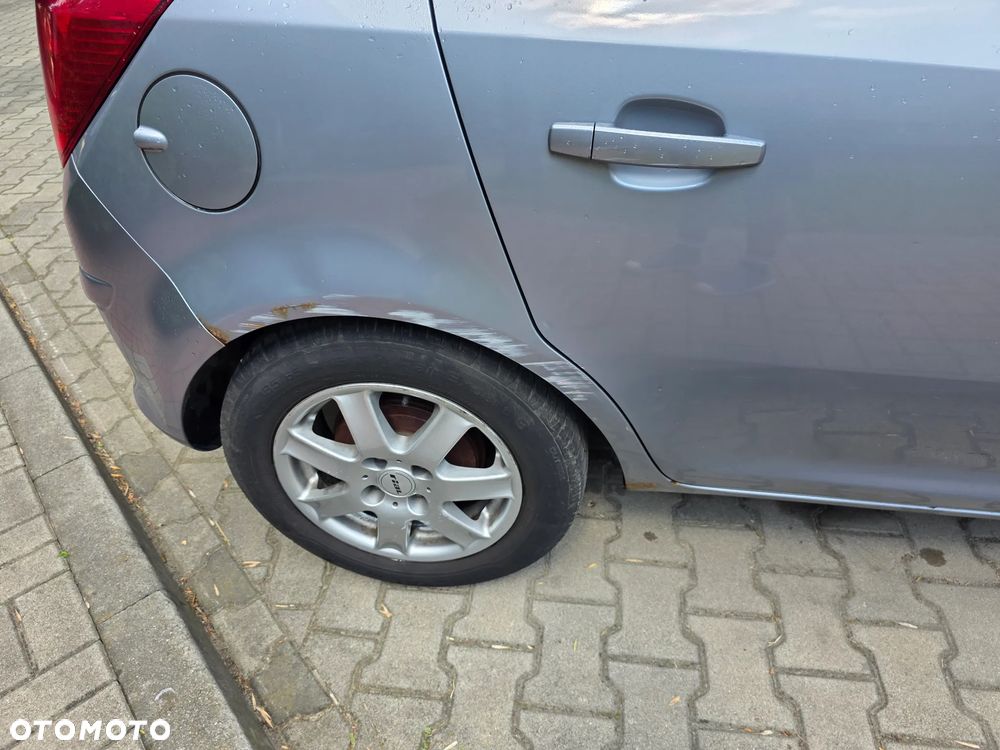 Opel Corsa - 8