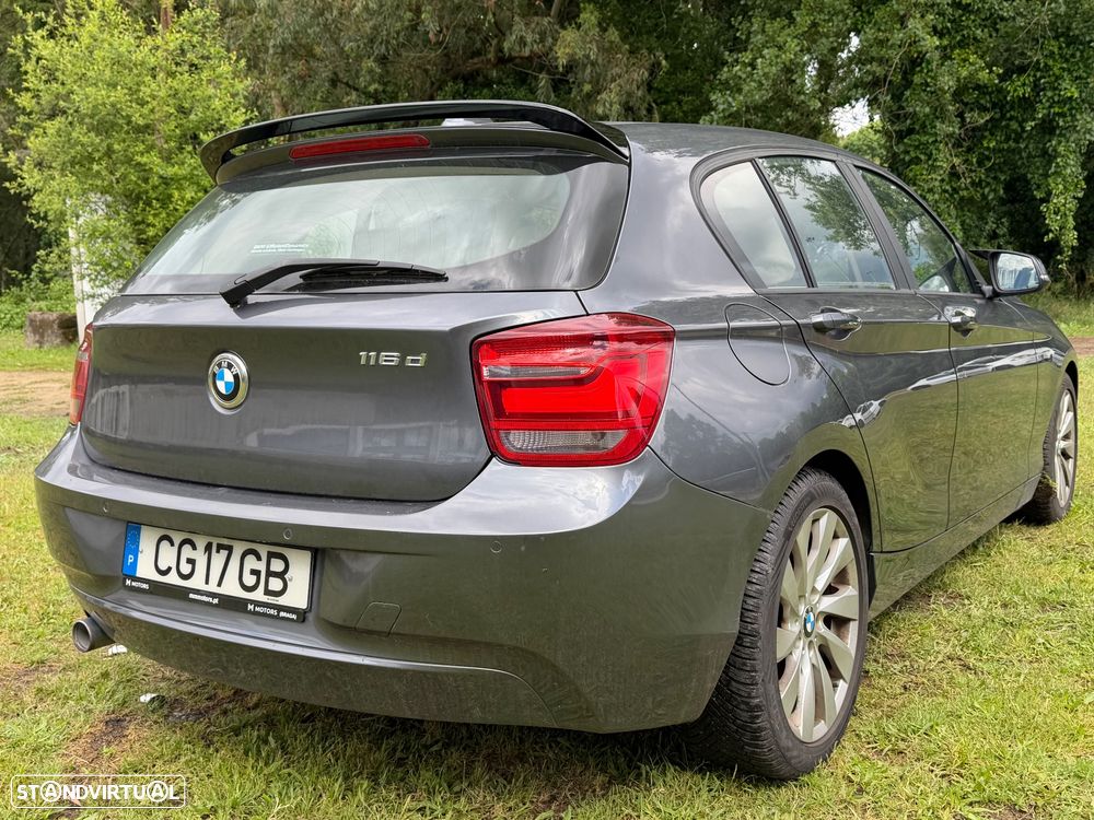 BMW 116 d EfficientDynamics Edition Sport Line - 22