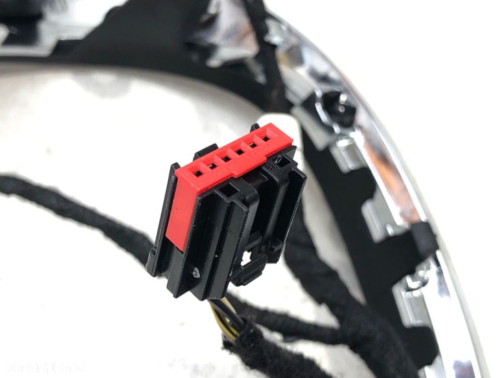 PRZEŁĄCZNIKI KIEROWNICY MULTIFUNKCJA  MASERATI QUATTROPORTE VI 2012 - 2022 3.0 S Q4 302 kW [411 - 5