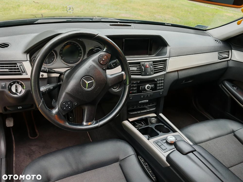 Mercedes-Benz Klasa E 350 CDI BlueEff Avantgarde - 11
