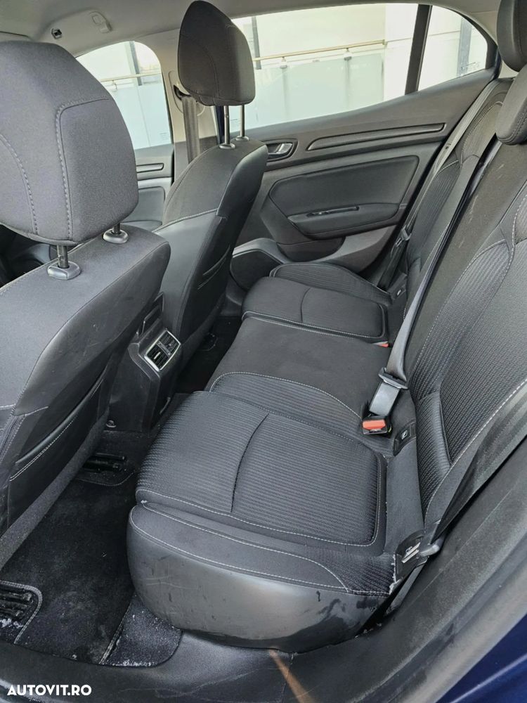 Renault Megane Blue dCi 116 EDC Intens - 8