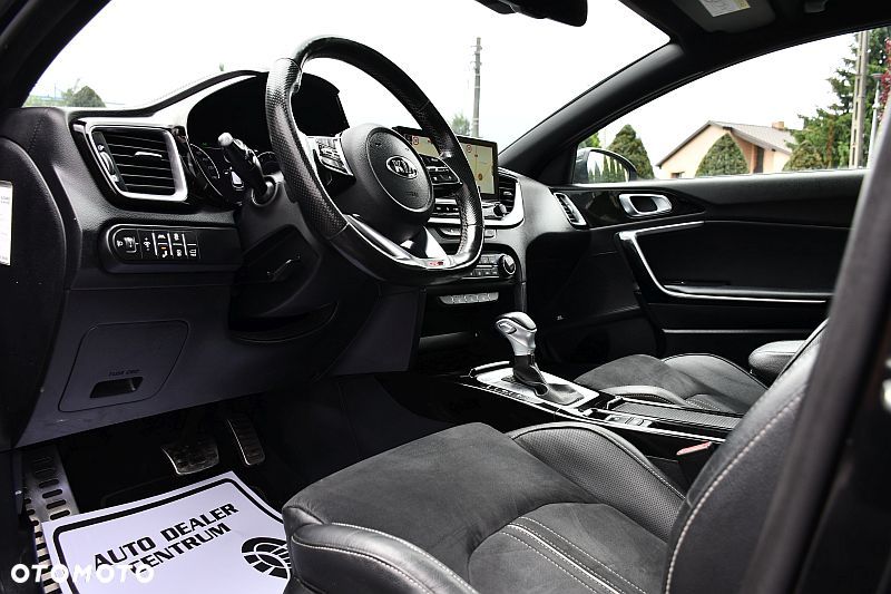 Kia ProCeed 1.4 T-GDI DCT7 OPF GT LINE - 9