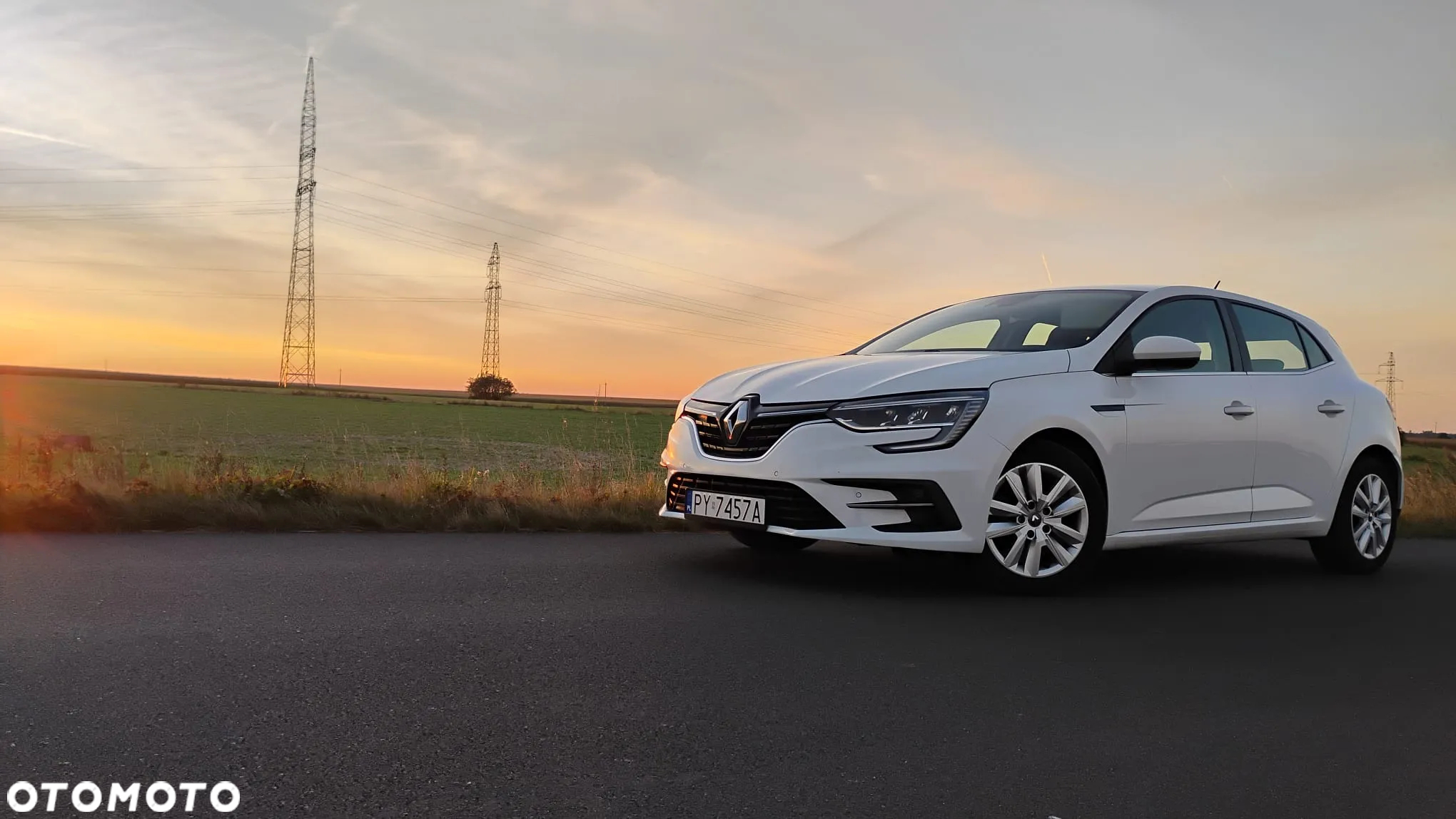 Renault Megane 1.5 Blue dCi Intens - 11
