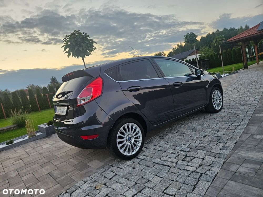 Ford Fiesta 1.25 Titanium - 19