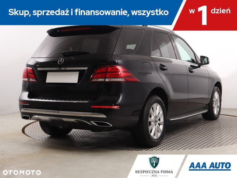 Mercedes-Benz GLE - 7