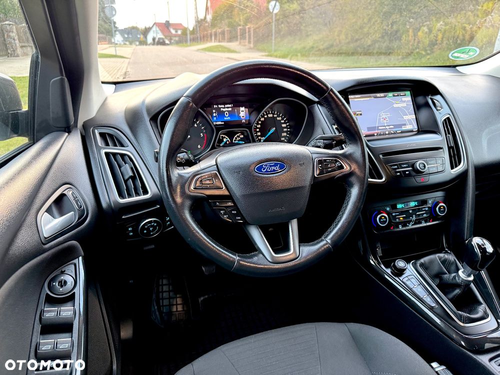 Ford Focus - 17