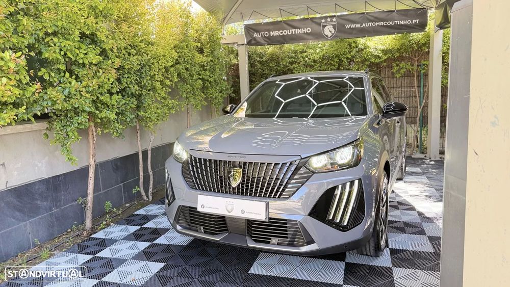 Peugeot e-2008 54 kWh Allure - 3