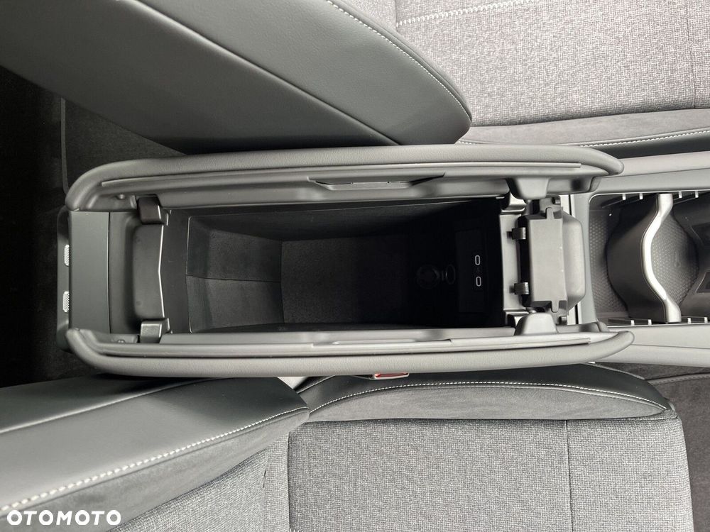 Volkswagen ID.3 Neo 50kWh Style - 31
