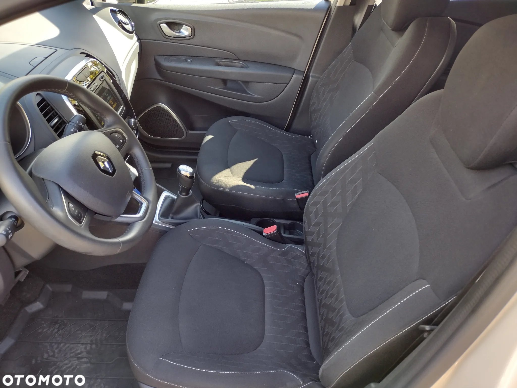 Renault Captur 0.9 Energy TCe Limited - 9