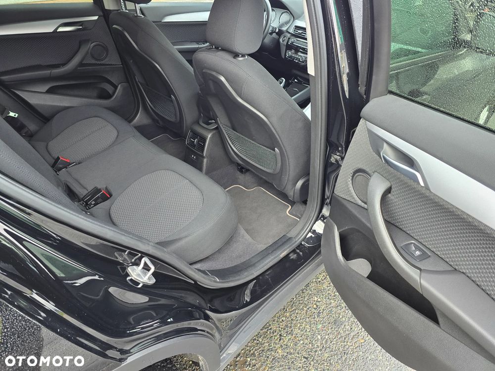 BMW X2 sDrive18i Advantage - 13