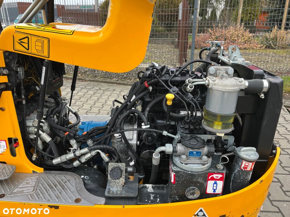 JCB 8008 CTS Micro - 13