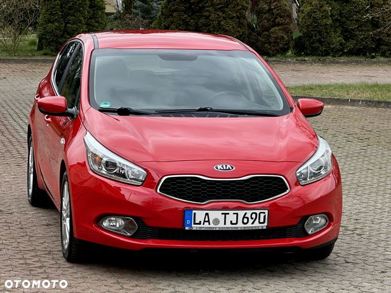 Kia Ceed - 3