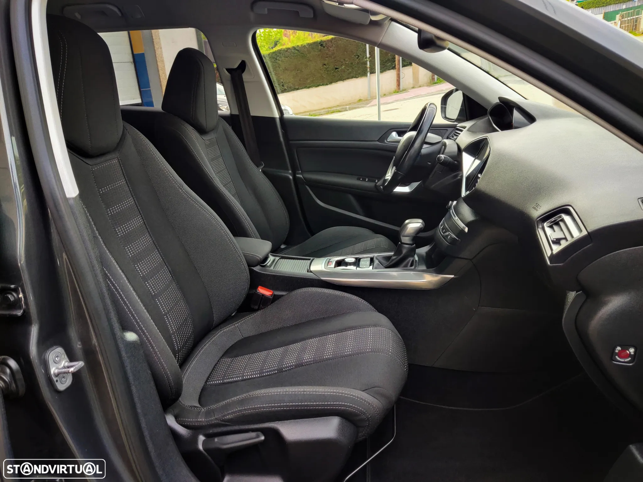 Peugeot 308 SW 1.6 BlueHDi Allure J17 EAT6 - 12