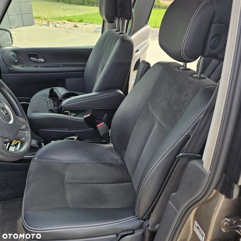Renault Espace 2.0 dCi FAP Edition PGA - 18