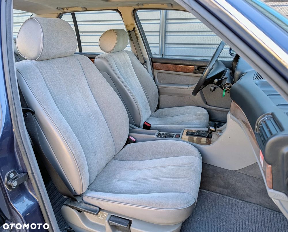 BMW Seria 7 - 17