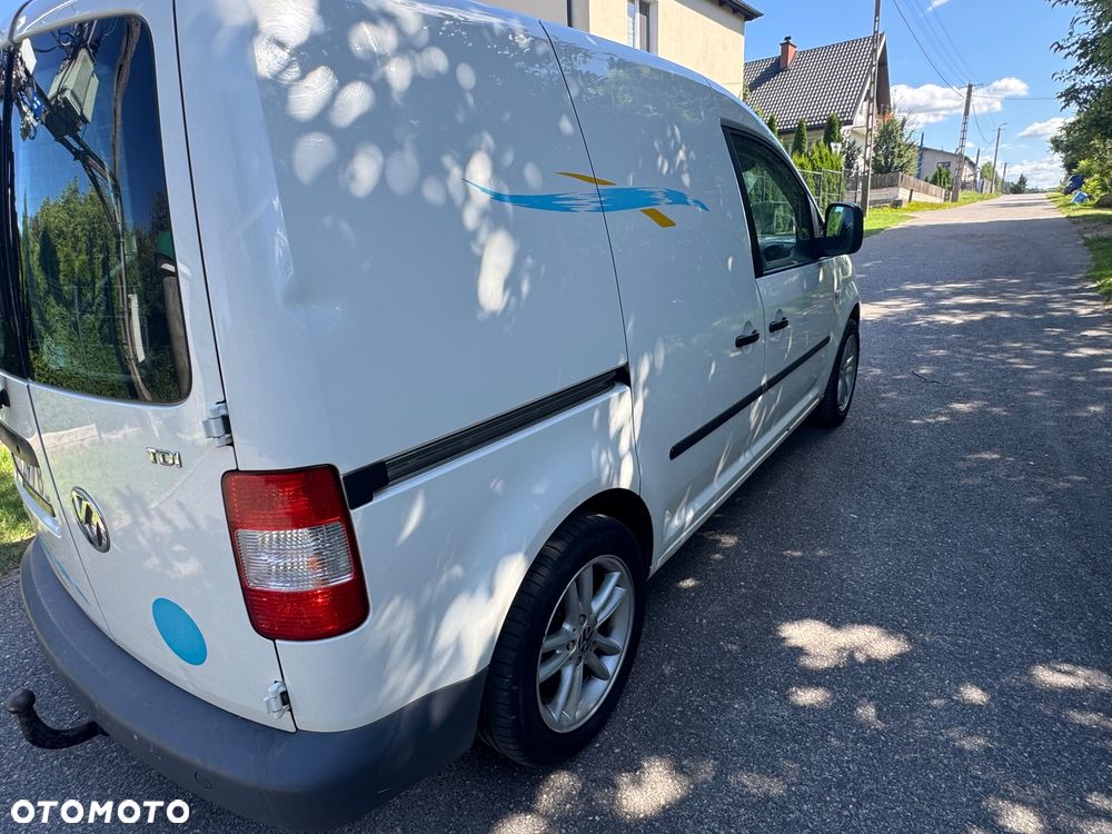 Volkswagen Caddy - 4