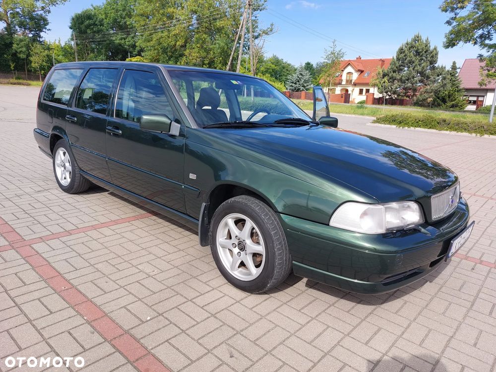 Volvo V70 2.4 - 4