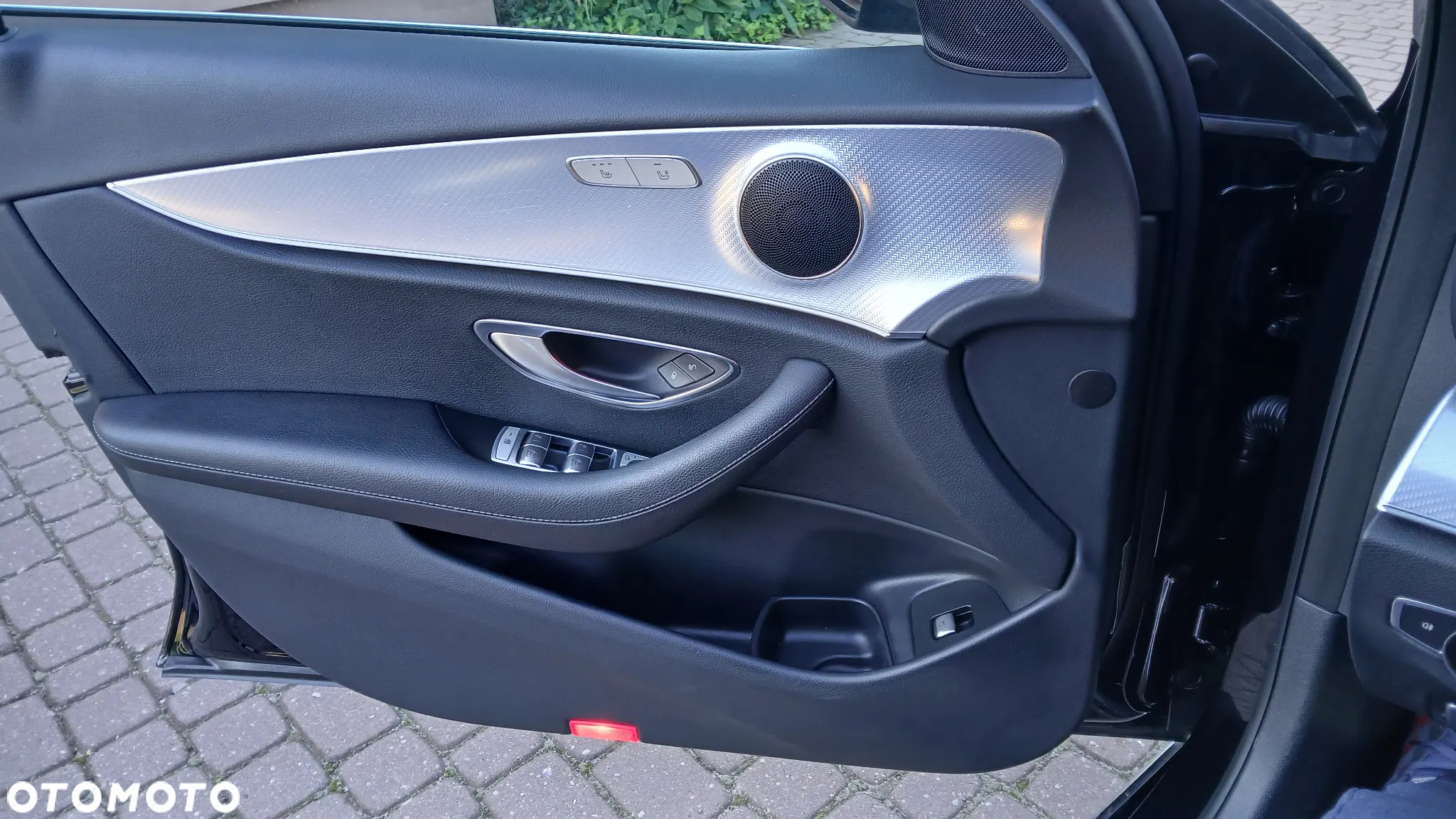 Mercedes-Benz Klasa E 200 d 9G-TRONIC - 7