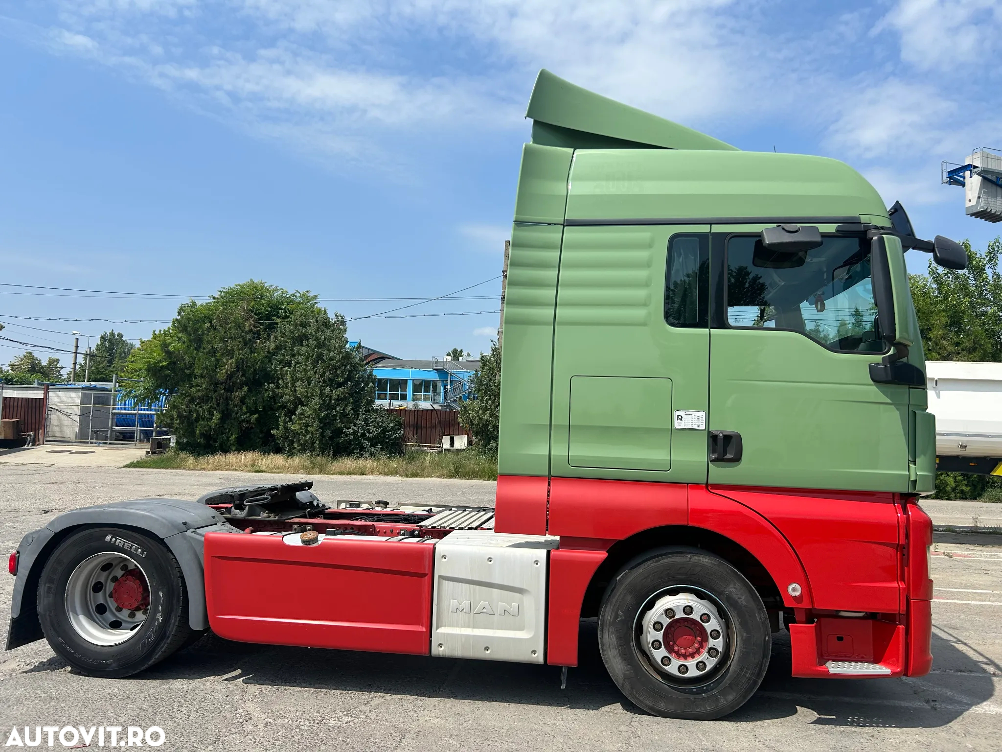 MAN TGX - 8