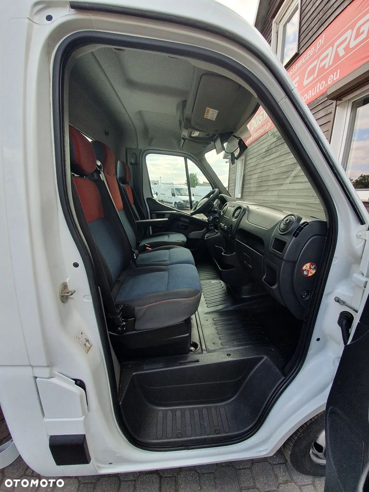 Renault Master - 22