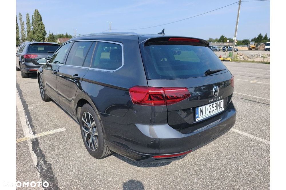 Volkswagen Passat Variant 2.0 TDI SCR DSG - 4