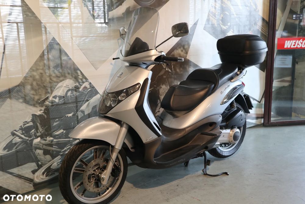 Piaggio Beverly - 3